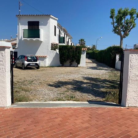 Charmante Maison Coeur De Ville 650M Plage إمبوريابرافا المظهر الخارجي الصورة